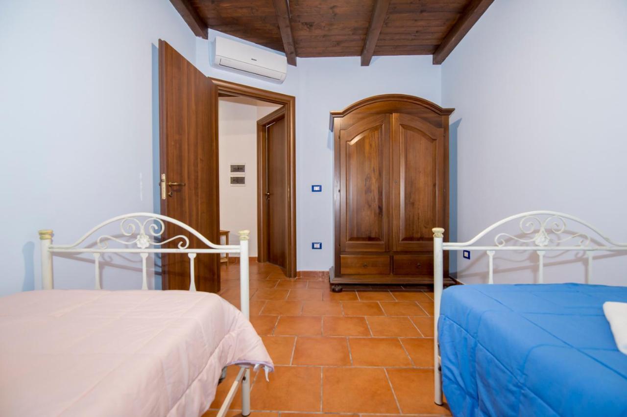 Villa Sajonara Elvira Fontane Bianche Exterior foto